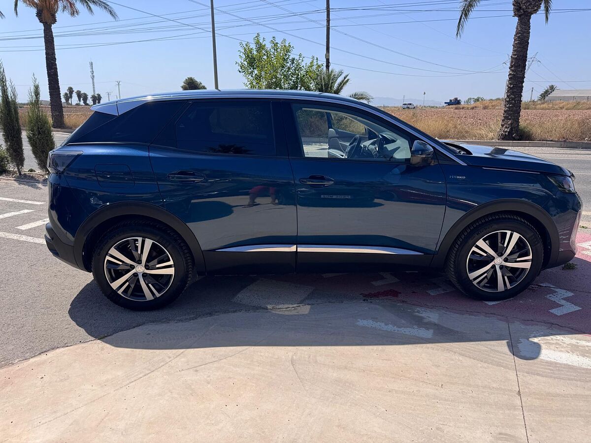 PEUGEOT 3008 ALLURE 1.6 PHEV AUTO SPANISH LHD IN SPAIN 51000 MILES SUPERB 2021